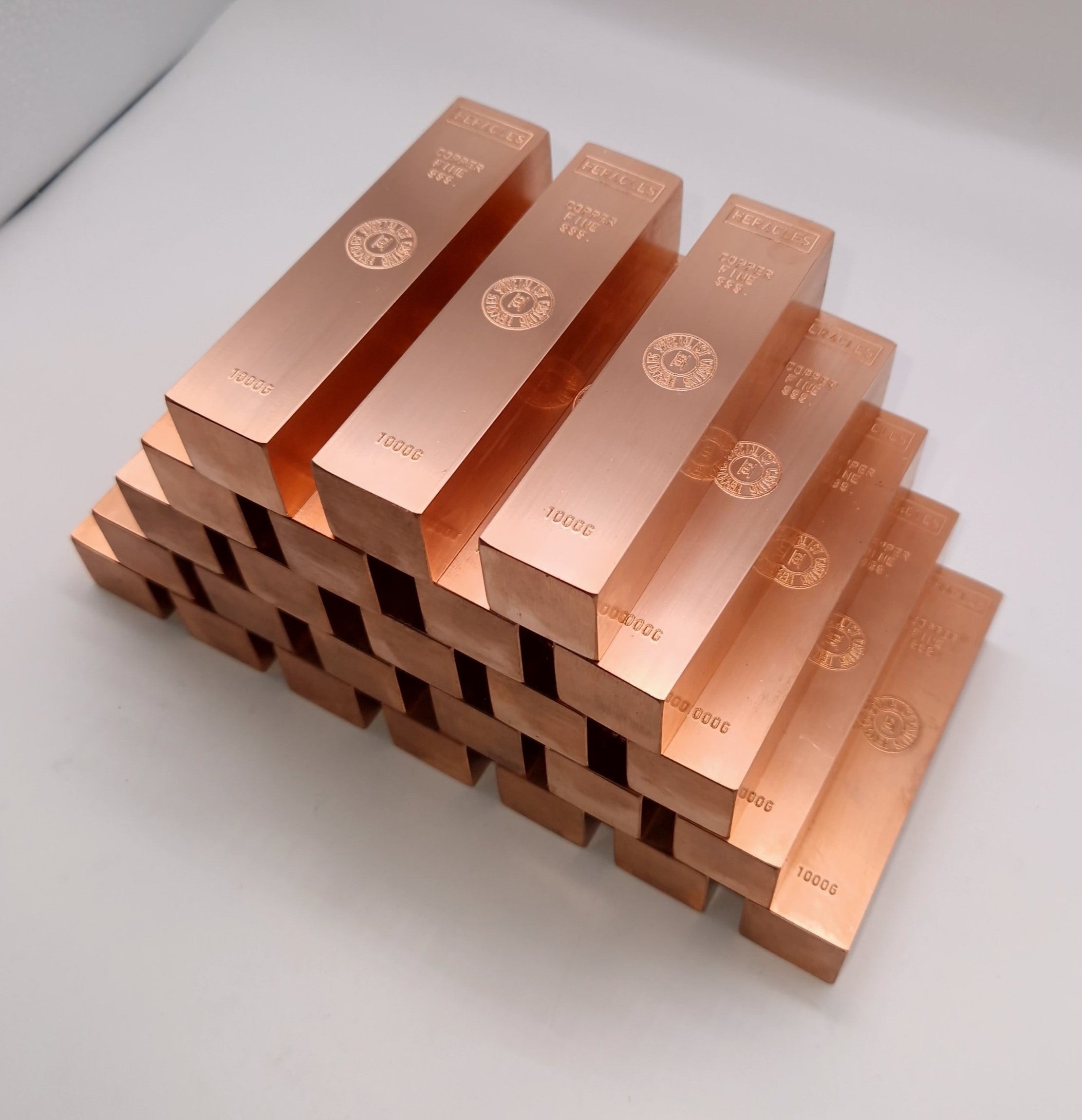Caisse de 25 Lingots de 1 Kg de CUIVRE Pur 999. heracleslingot
