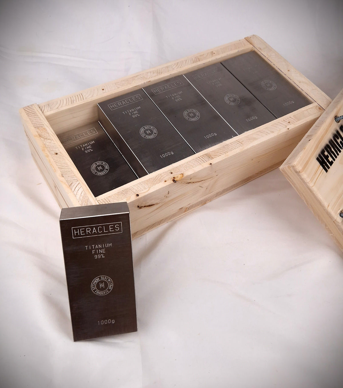 Déstockage: Coffret 10 Lingots TITANE Pur.