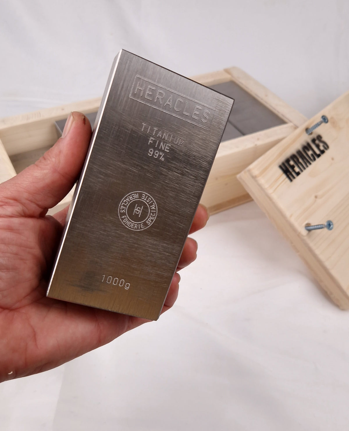 Déstockage: Coffret 10 Lingots TITANE Pur.